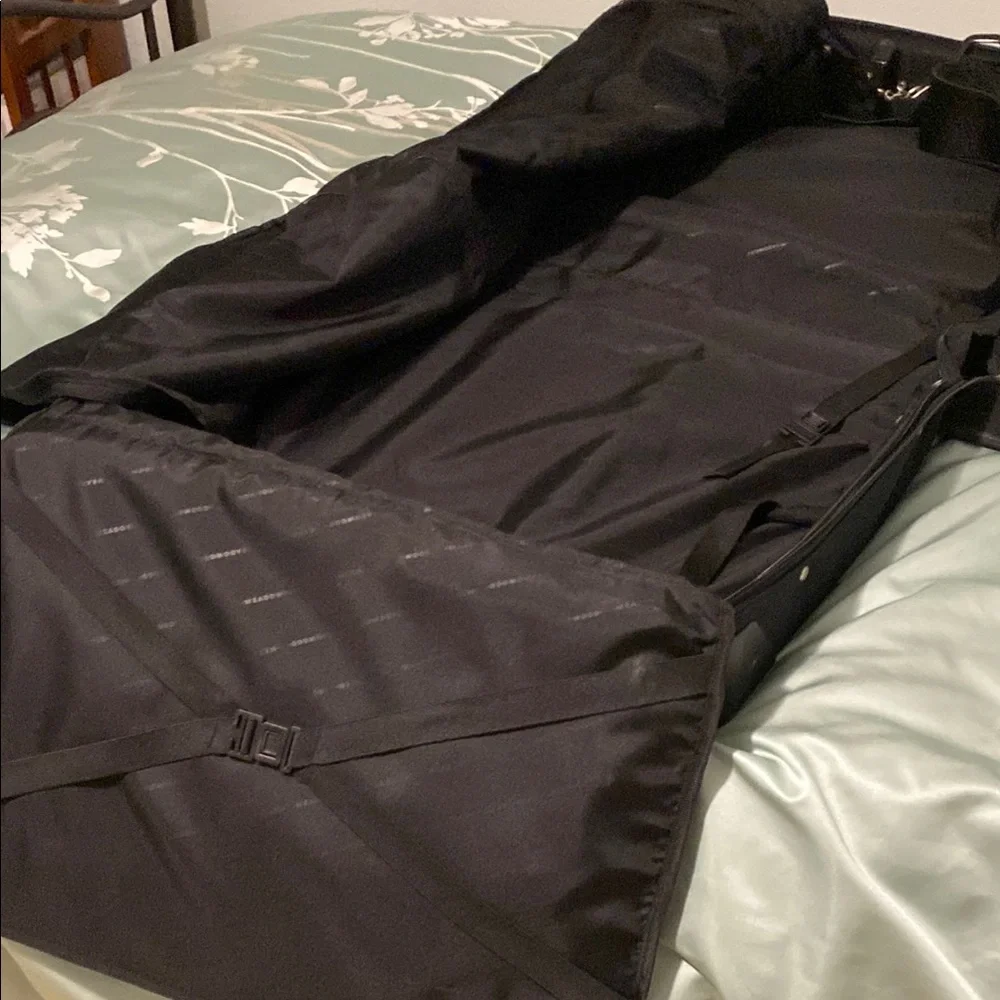 Men's Black Meadowwood Bag